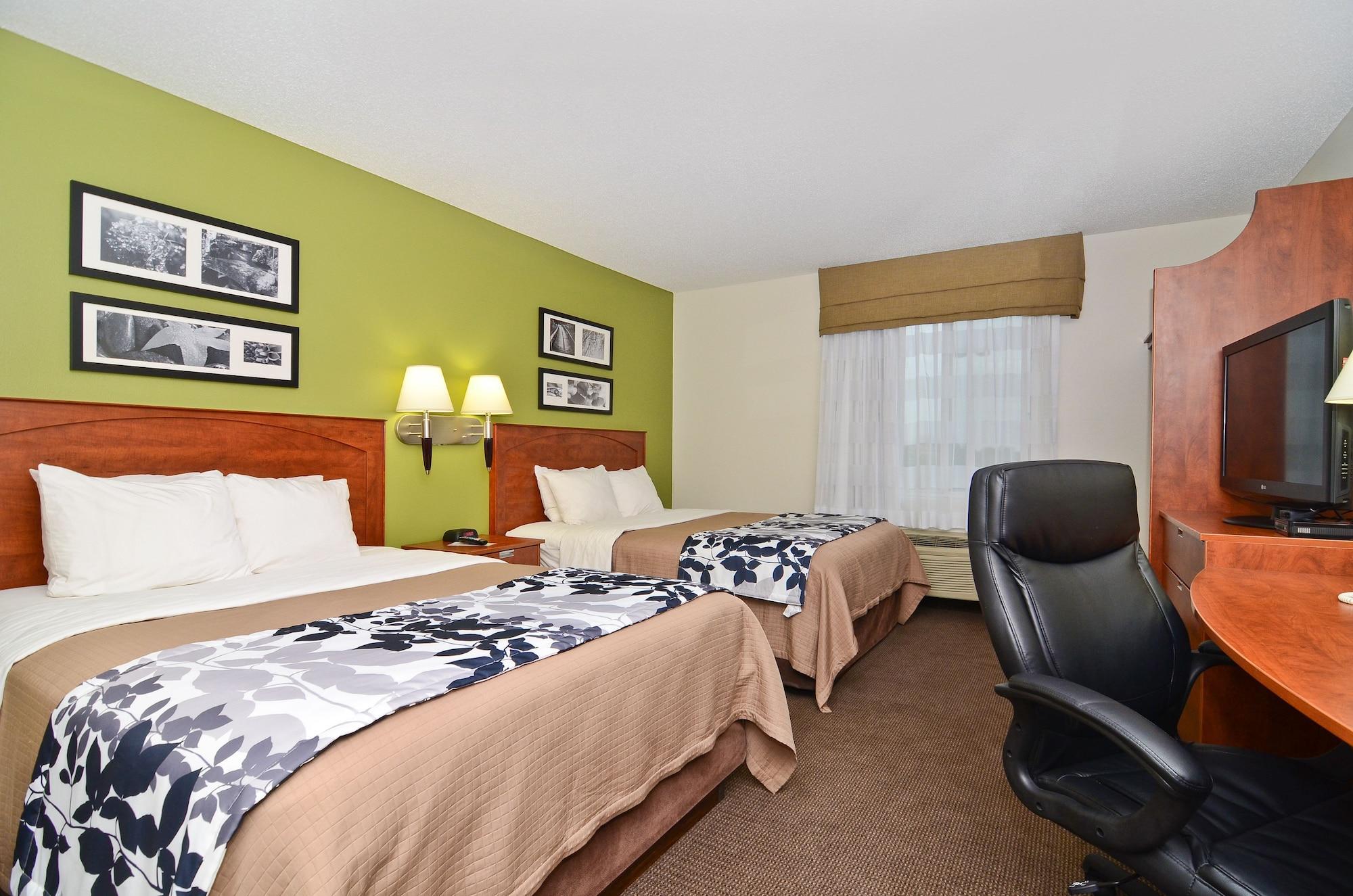Sleep Inn & Suites Conference Center And Water Park Minot Room photo